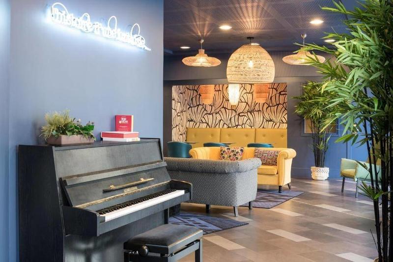 Studio - 25 m² - 1 pièce