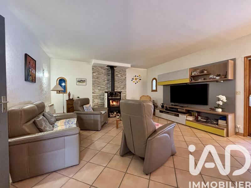 Maison - 97 m² - 4 pièces