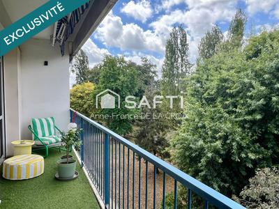 Appartement - 81 m² - 5 pièces