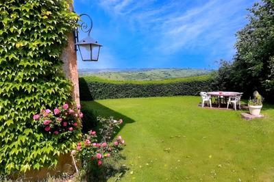 Demeure - 234 m² - 7 pièces