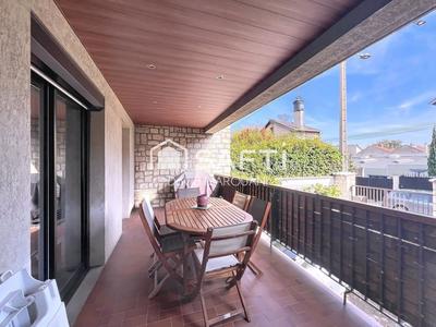 Maison - 155 m² - 6 pièces