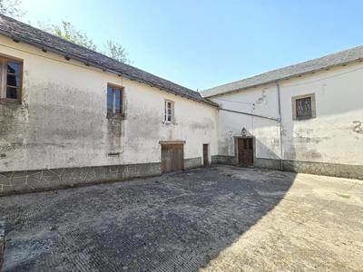 Corps de ferme - 237 m² - 9 pièces
