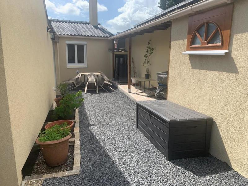 Maison - 90 m² - 4 pièces