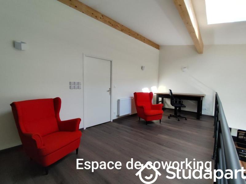 Chambre - 17 m² - 1 pièce