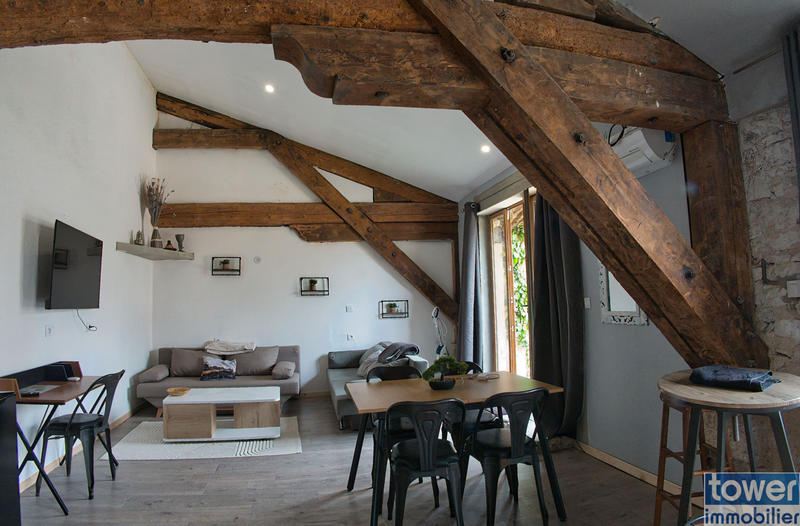 Maison - 166 m² - 5 pièces