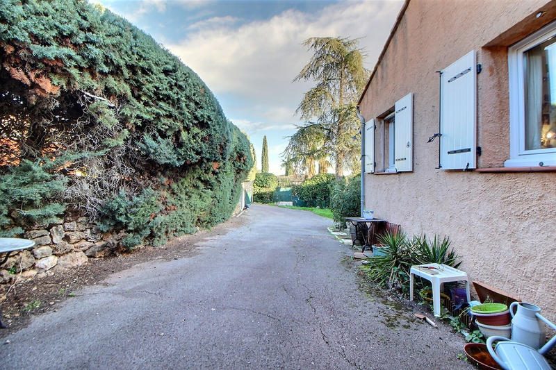 Maison - 107 m² - 4 pièces