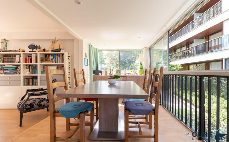 Appartement - 94 m² - 3 pièces