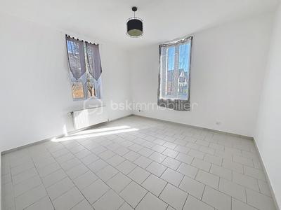 Maison de village - 89 m² - 4 pièces