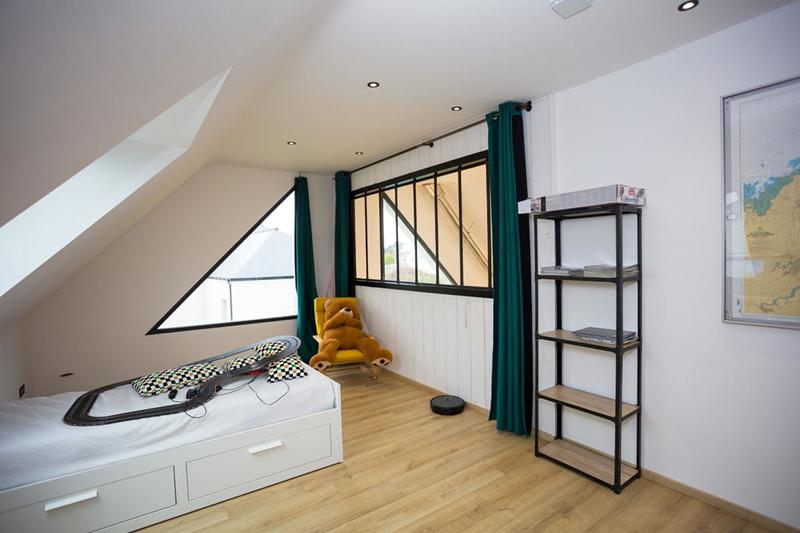 Maison - 152 m² - 6 pièces