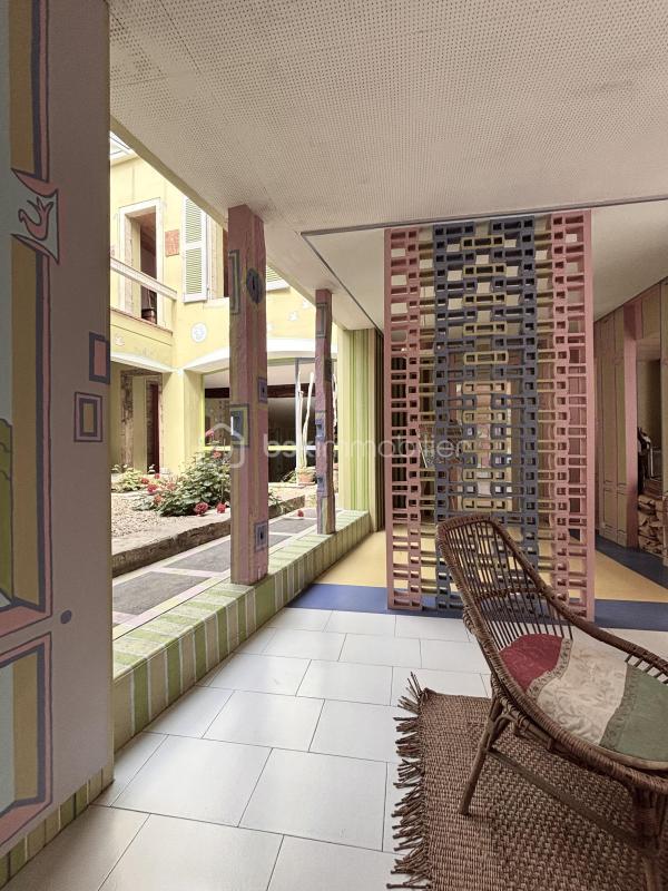 Immeuble - 390 m² - 10 pièces