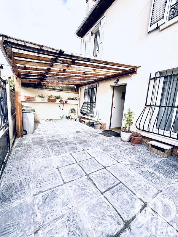 Maison de ville - 96 m² - 6 pièces