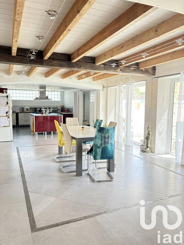 Maison - 350 m² - 11 pièces