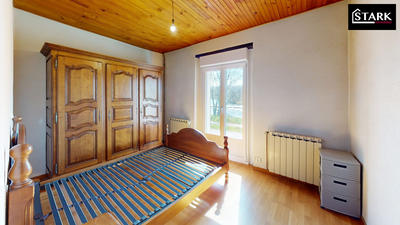 Maison - 140 m² - 10 pièces