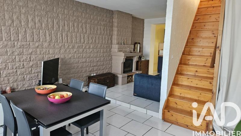 Maison - 95 m² - 5 pièces