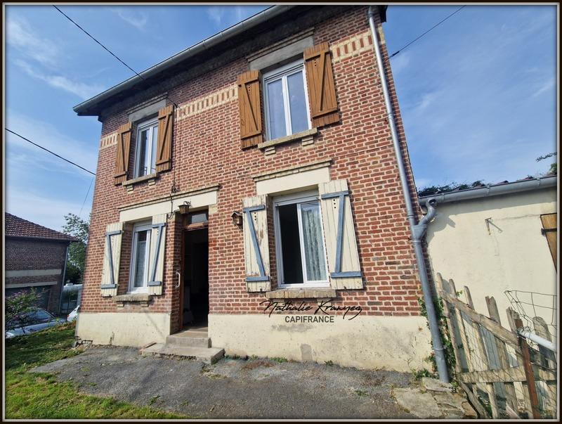 Maison - 96 m² - 4 pièces