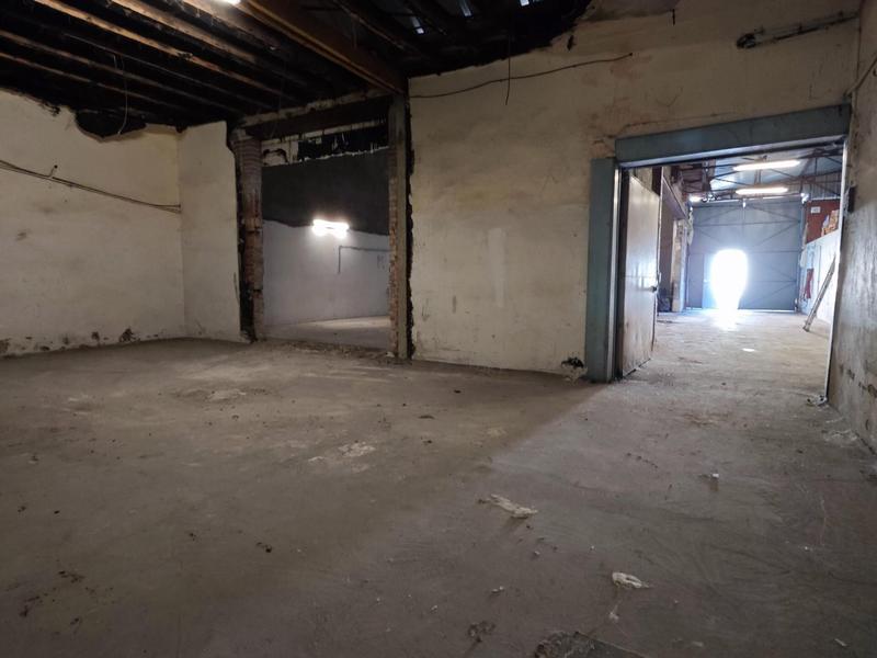 Local commercial - 301 m² - 3 pièces