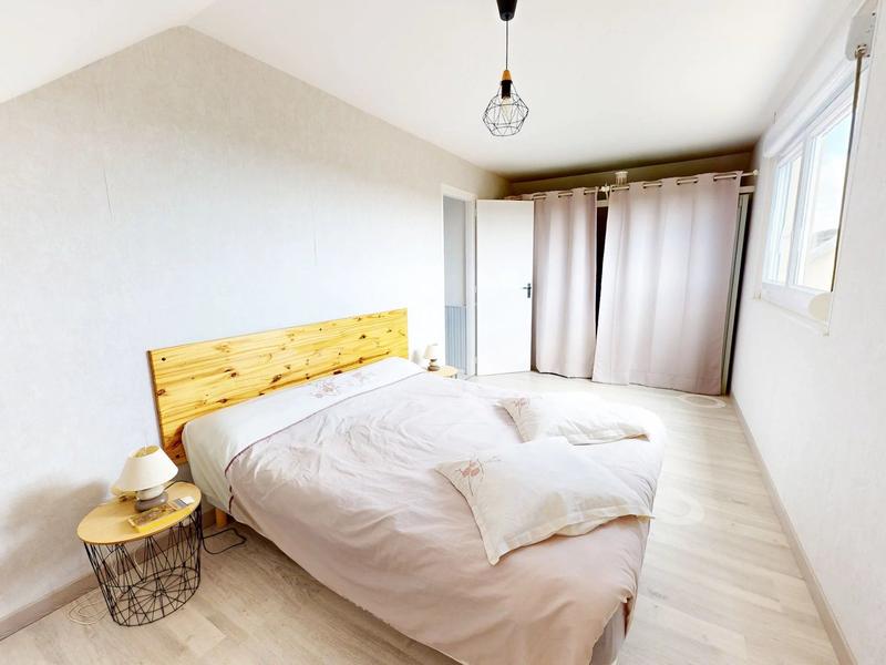 Maison - 146 m² - 7 pièces