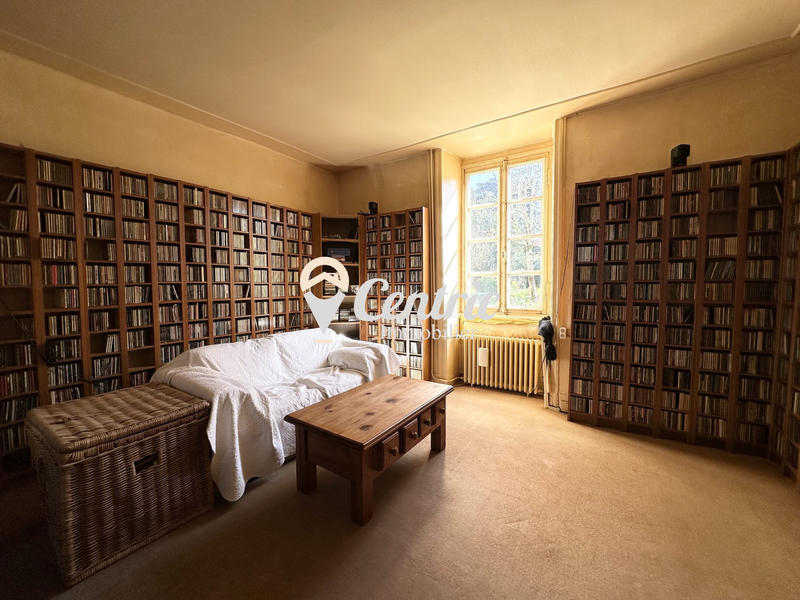 Maison ancienne - 230 m² - 8 pièces
