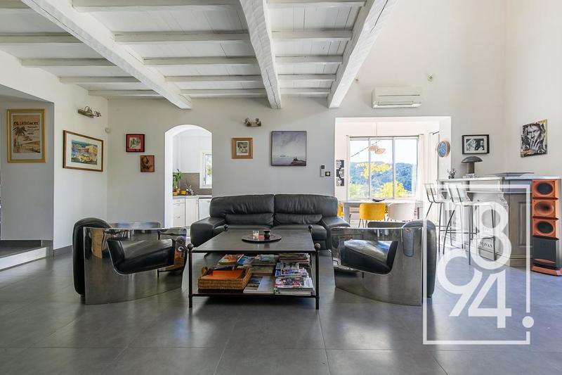 Moulin - 190 m² - 5 pièces