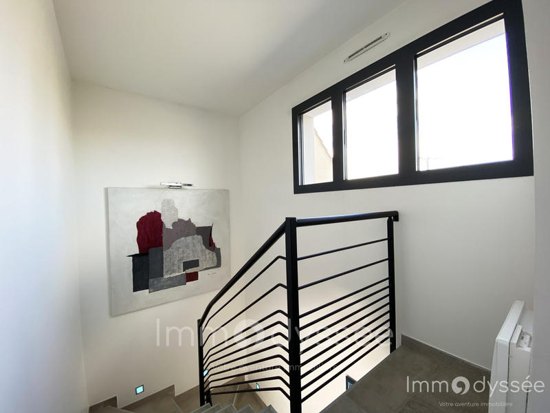 Maison - 191 m² - 6 pièces