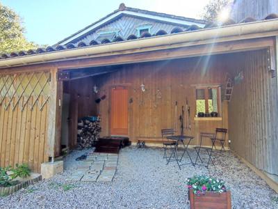 Maison de bois - 187 m² - 6 pièces