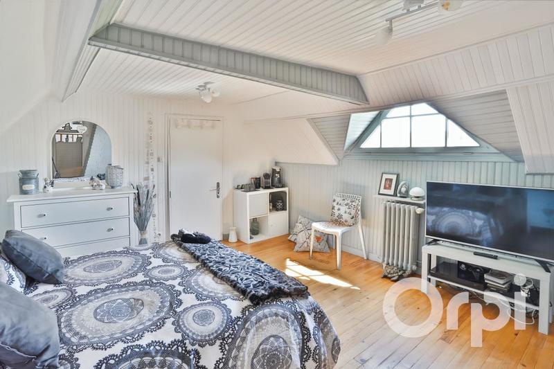 Maison - 145 m² - 6 pièces