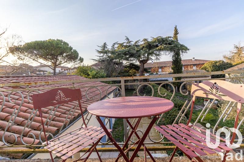 Maison - 160 m² - 10 pièces