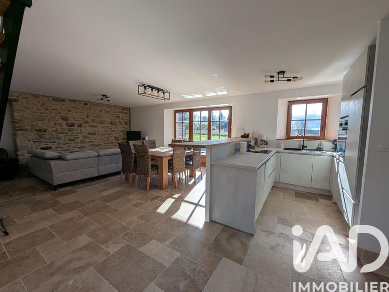 Maison de campagne - 253 m² - 10 pièces