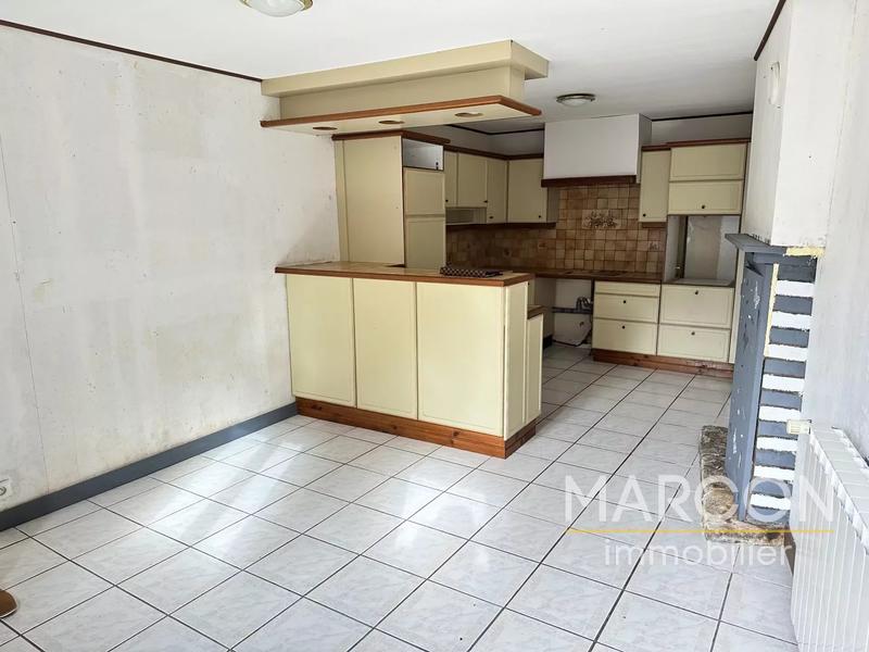 Maison - 95 m² - 5 pièces