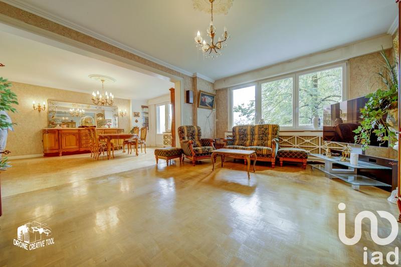 Appartement - 126 m² - 5 pièces