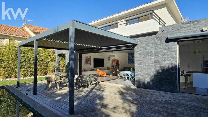 Maison - 162 m² - 4 pièces