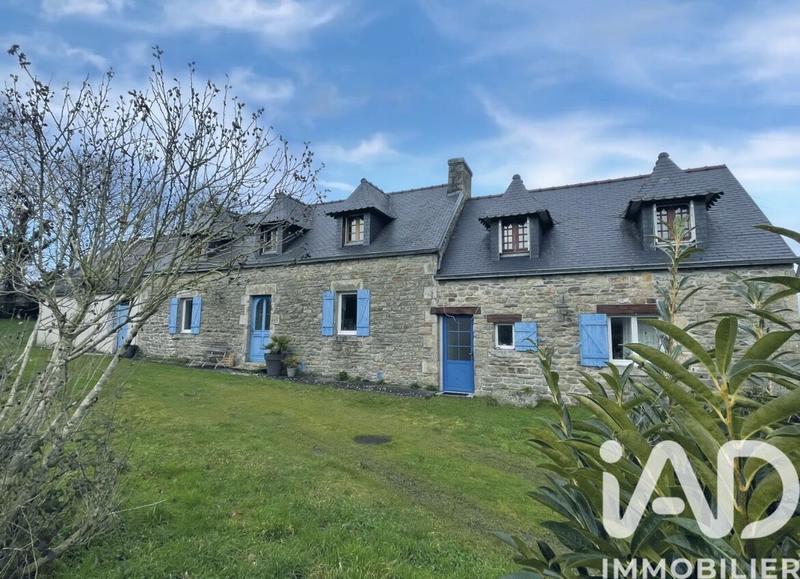 Maison - 98 m² - 5 pièces