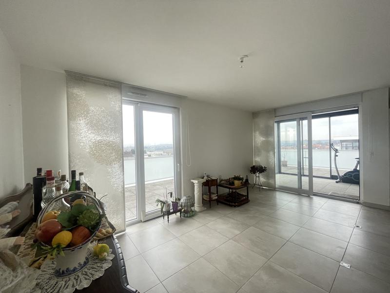 Appartement - 72 m² - 3 pièces