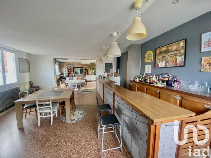 Maison de village - 300 m² - 10 pièces