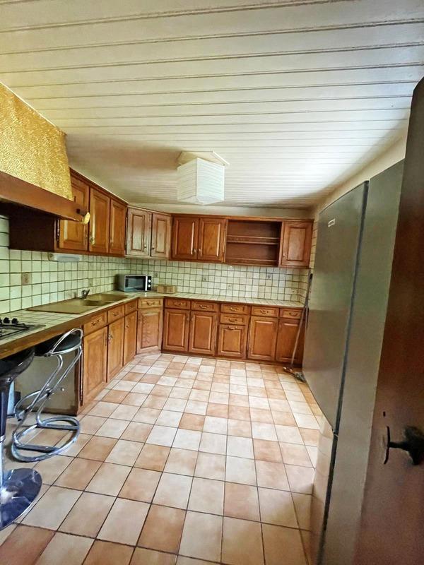 Maison en pierre - 101 m² - 5 pièces