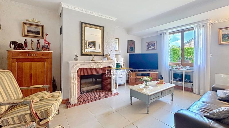 Maison - 138 m² - 6 pièces