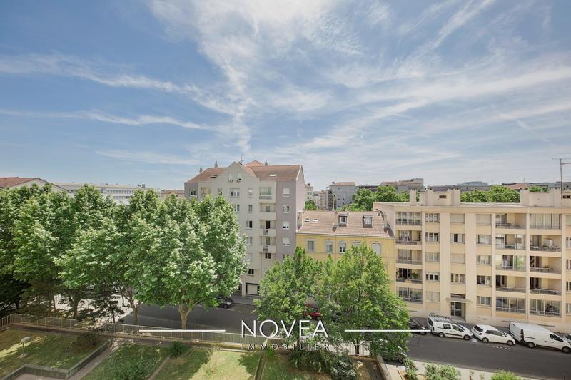 Appartement - 87 m² - 4 pièces