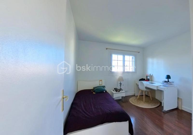 Maison - 170 m² - 7 pièces