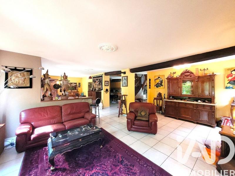 Maison - 179 m² - 6 pièces