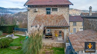 Maison - 90 m² - 3 pièces