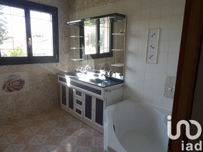 Maison - 182 m² - 5 pièces