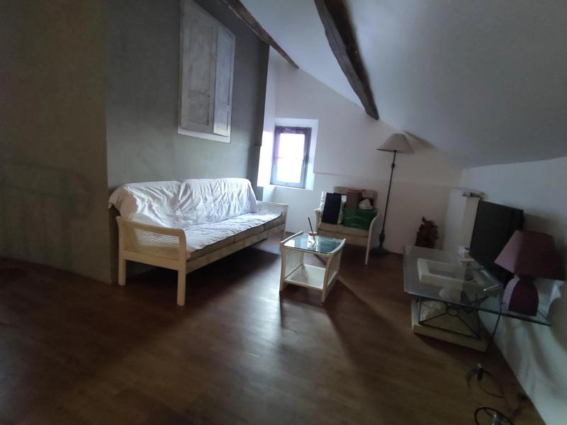 Maison - 151 m² - 6 pièces