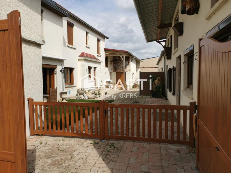 Maison - 172 m² - 7 pièces