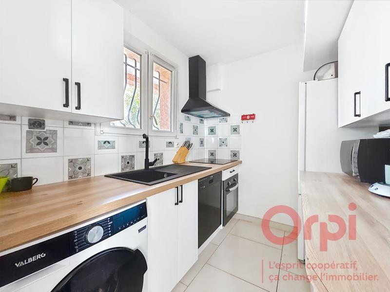 Maison - 146 m² - 8 pièces