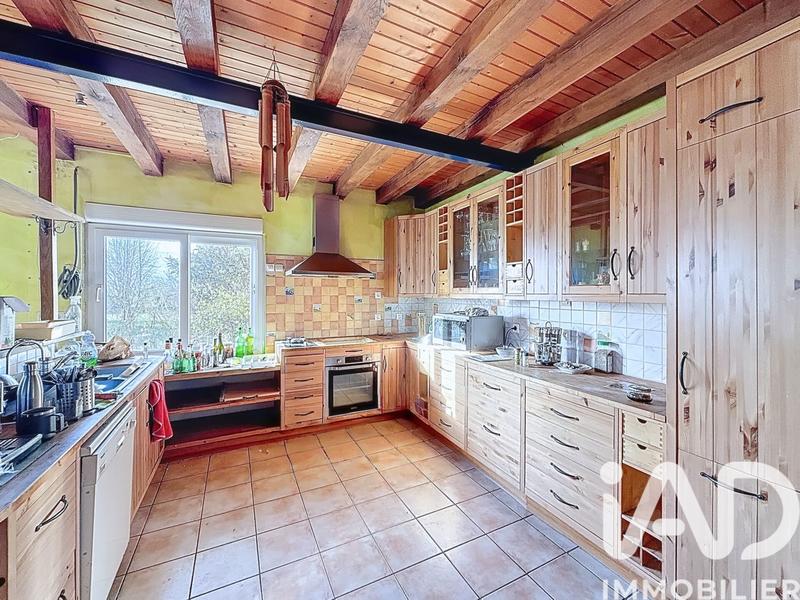 Maison - 192 m² - 6 pièces