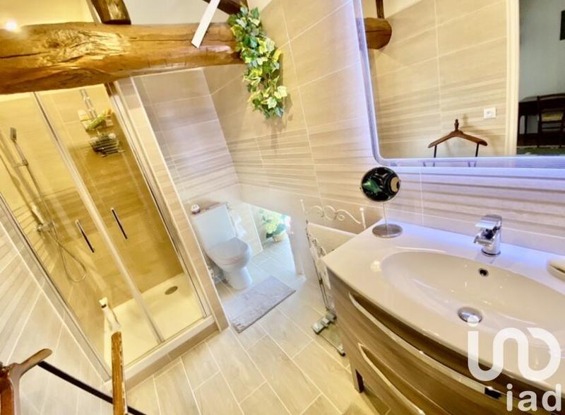 Maison - 190 m² - 7 pièces