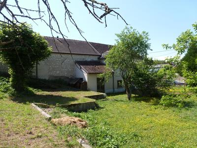 Maison - 80 m² - 5 pièces