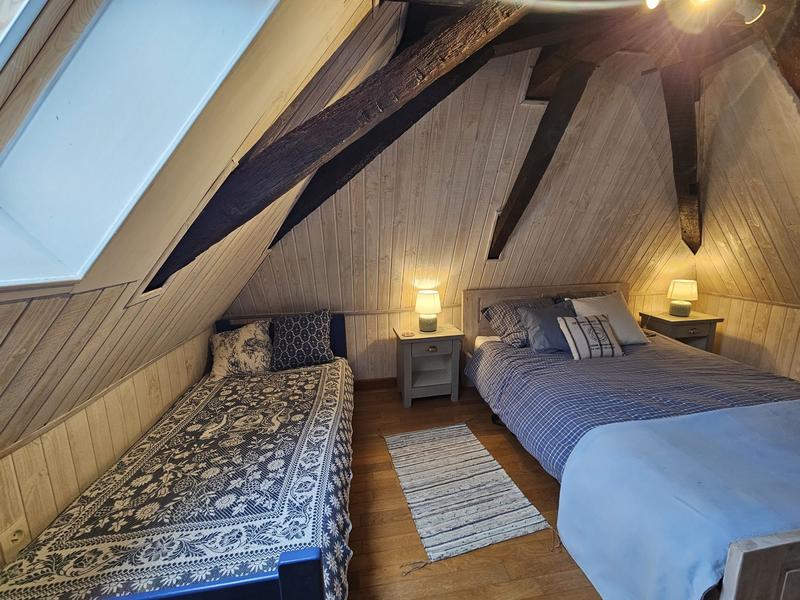 Maison traditionnelle - 250 m² - 10 pièces