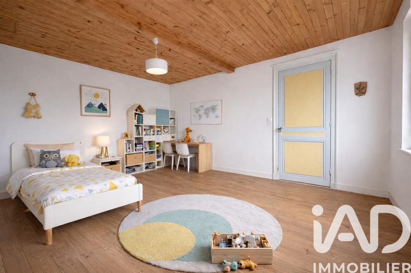Maison de ville - 295 m² - 8 pièces