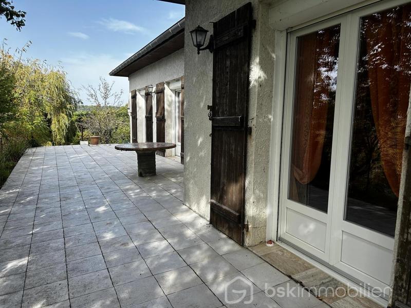 Maison - 103 m² - 4 pièces